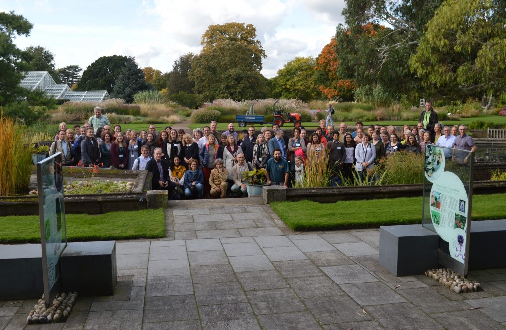 Teilnehmer der Konferenz im Botanischen Garten Kew